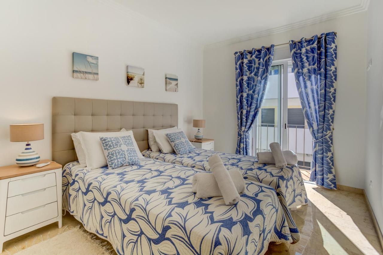 Casa Sunset - Beautiful Apartments In The Centre Of Alvor With Roof Terrace Extérieur photo