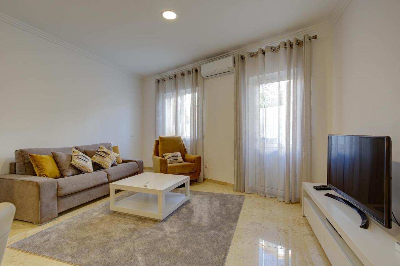 Casa Sunset - Beautiful Apartments In The Centre Of Alvor With Roof Terrace Extérieur photo