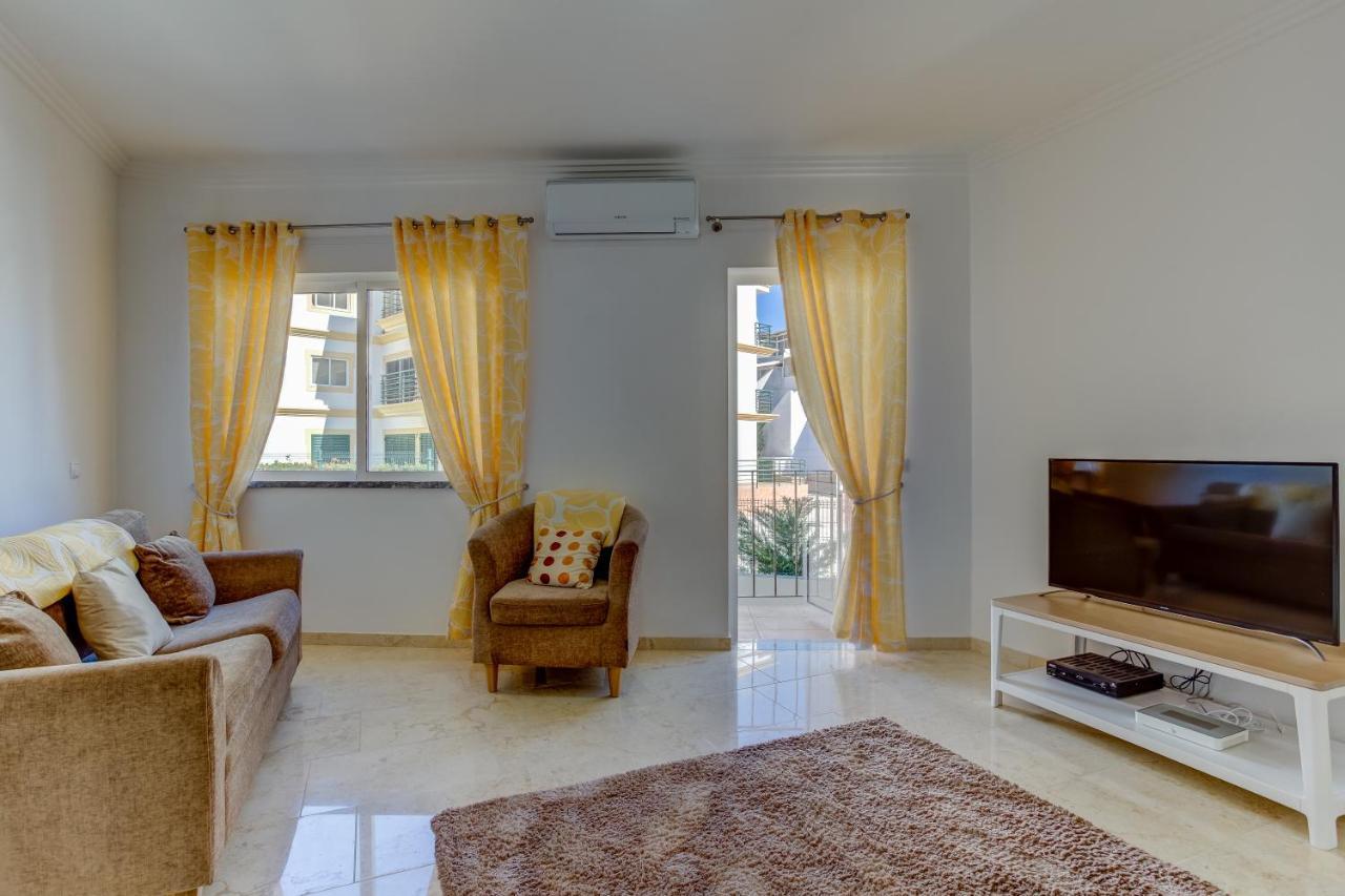 Casa Sunset - Beautiful Apartments In The Centre Of Alvor With Roof Terrace Extérieur photo