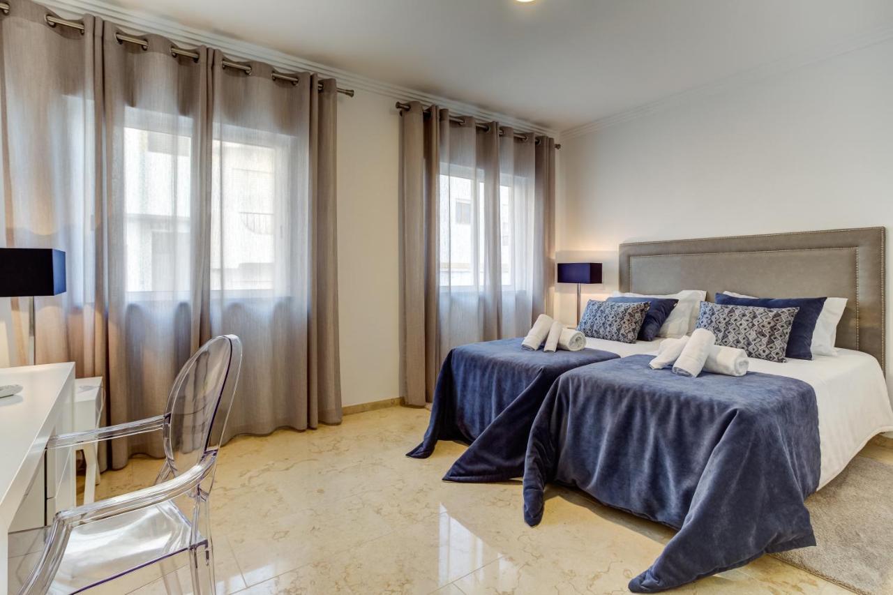 Casa Sunset - Beautiful Apartments In The Centre Of Alvor With Roof Terrace Extérieur photo
